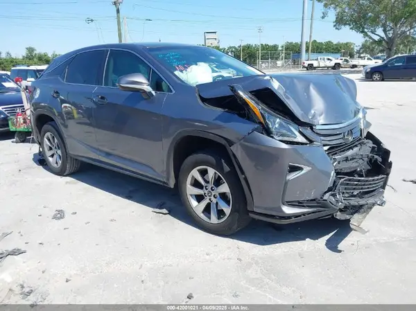 2T2ZZMCA0KC132043 2019 LEXUS RX - Image 1