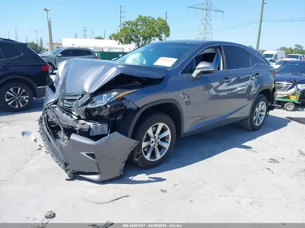 2T2ZZMCA0KC132043 2019 LEXUS RX - Image 2