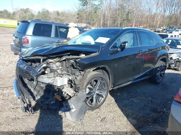 2T2ZZMCA0KC133614 2019 LEXUS RX - Image 2