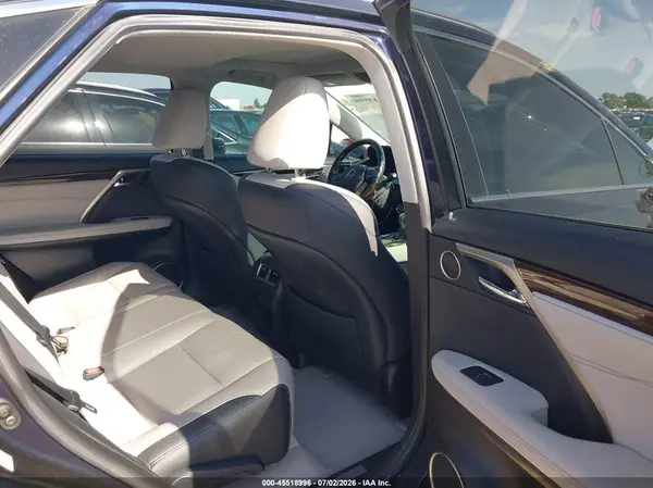 2T2ZZMCA0KC139235 2019 LEXUS RX - Image 8