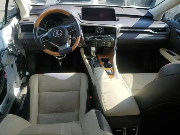 2T2ZZMCA0KC145133 2019 LEXUS RX - Image 8