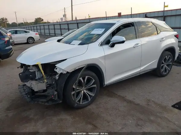 2T2ZZMCA1GC027468 2016 LEXUS RX - Image 2