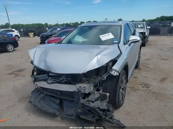 2T2ZZMCA1HC054140 2017 LEXUS RX - Image 2