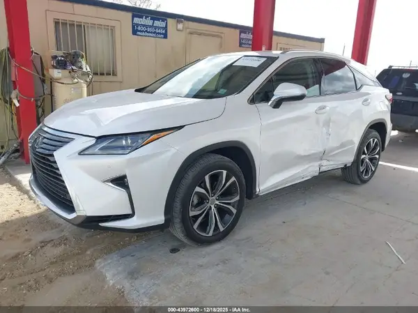 2T2ZZMCA1HC055417 2017 LEXUS RX - Image 2