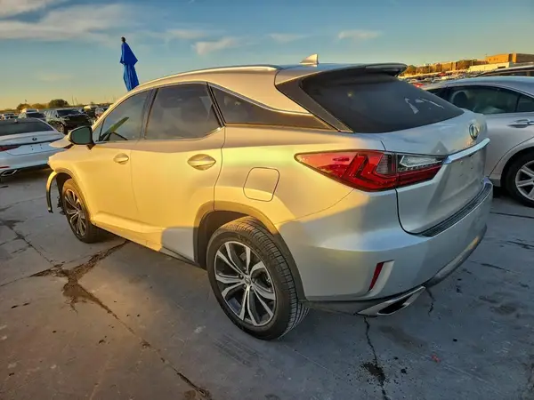 2T2ZZMCA1HC078986 2017 LEXUS RX - Image 2