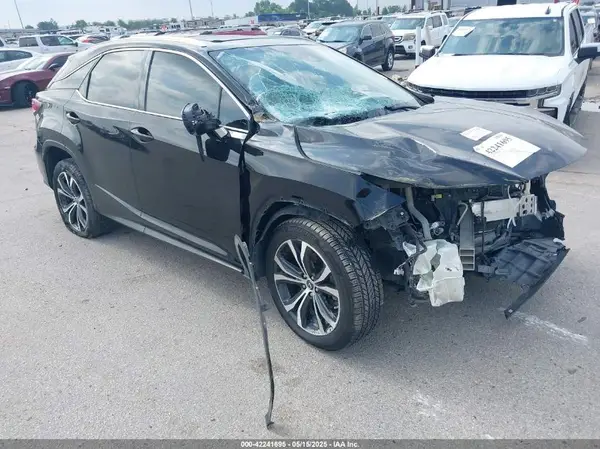 2T2ZZMCA1JC103035 2018 LEXUS RX - Image 1