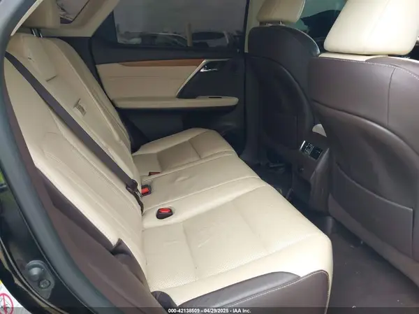 2T2ZZMCA1JC103844 2018 LEXUS RX - Image 8