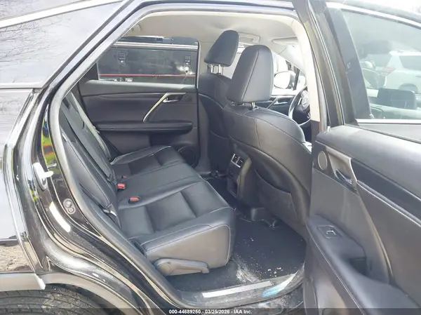 2T2ZZMCA1JC105934 2018 LEXUS RX - Image 8