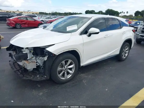 2T2ZZMCA1JC109935 2018 LEXUS RX - Image 2