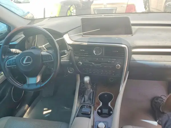 2T2ZZMCA1JC114486 2018 LEXUS RX - Image 8