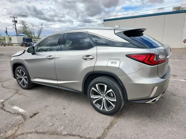 2T2ZZMCA1KC118992 2019 LEXUS RX - Image 2