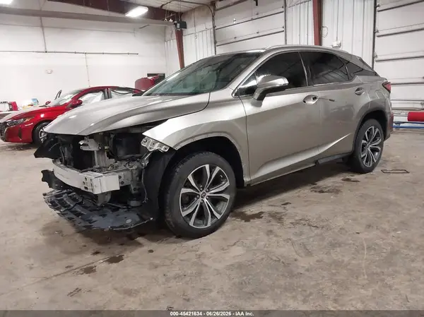 2T2ZZMCA1KC120158 2019 LEXUS RX - Image 2