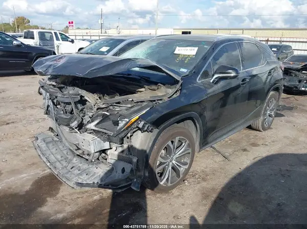 2T2ZZMCA1KC122170 2019 LEXUS RX - Image 2