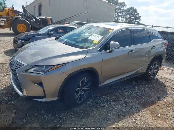 2T2ZZMCA1KC123125 2019 LEXUS RX - Image 2