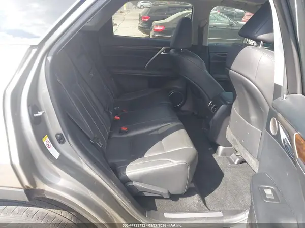 2T2ZZMCA1KC123125 2019 LEXUS RX - Image 8