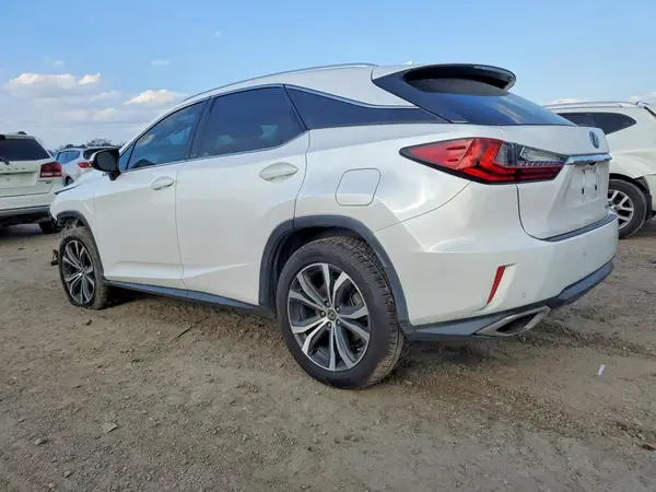 2T2ZZMCA1KC123335 2019 LEXUS RX - Image 2
