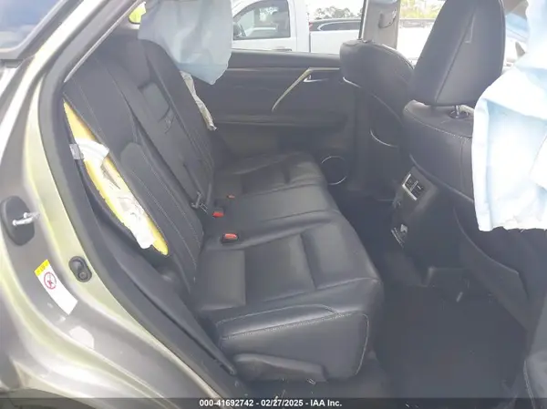 2T2ZZMCA1KC131631 2019 LEXUS RX - Image 8