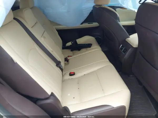 2T2ZZMCA1KC135694 2019 LEXUS RX - Image 8