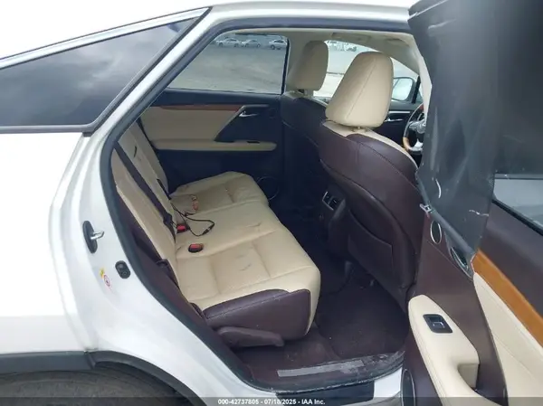 2T2ZZMCA1KC141852 2019 LEXUS RX - Image 8
