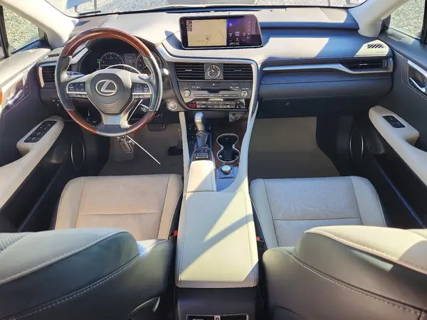 2T2ZZMCA1KC150339 2019 LEXUS RX - Image 8