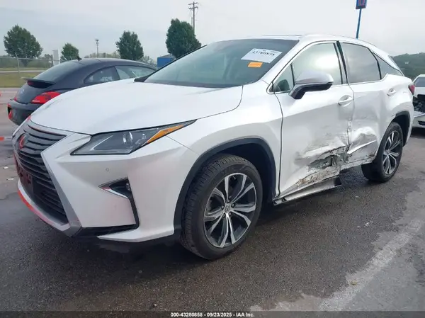 2T2ZZMCA2GC014857 2016 LEXUS RX - Image 2