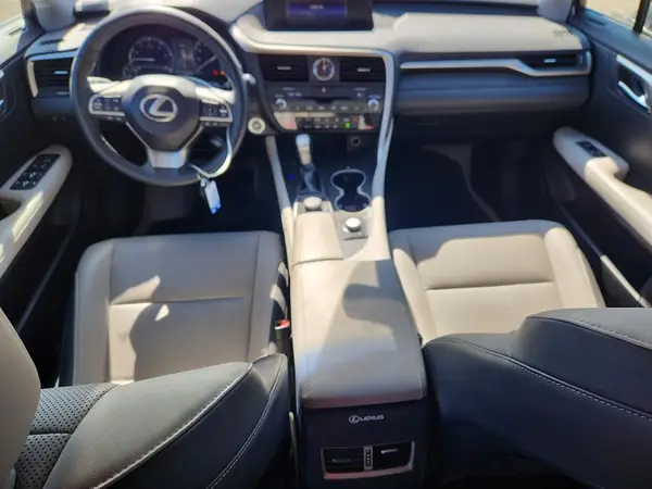 2T2ZZMCA2HC075188 2017 LEXUS RX - Image 8