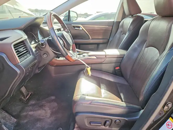 2017 LEXUS RX auction photo 7