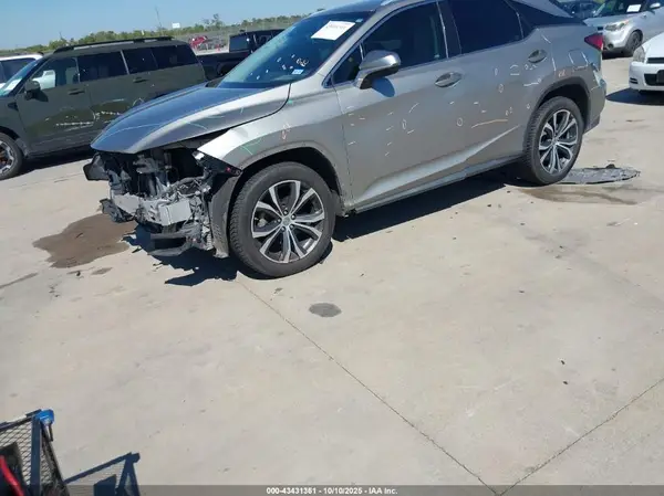 2T2ZZMCA2HC085137 2017 LEXUS RX - Image 2