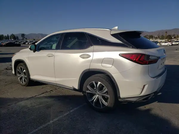2T2ZZMCA2JC095947 2018 LEXUS RX - Image 2