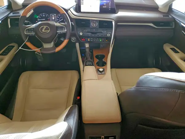 2T2ZZMCA2JC100256 2018 LEXUS RX - Image 8