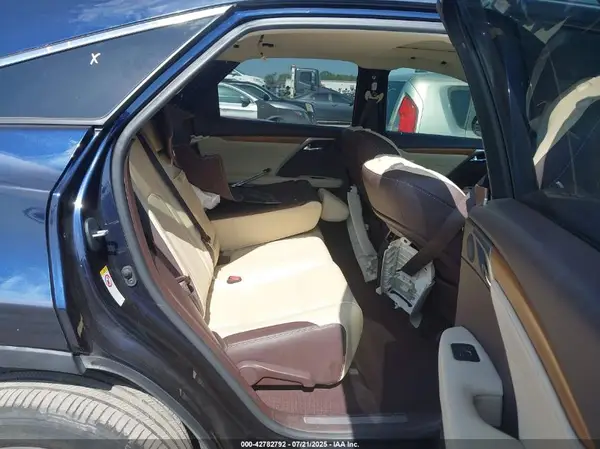 2T2ZZMCA2JC104520 2018 LEXUS RX - Image 8