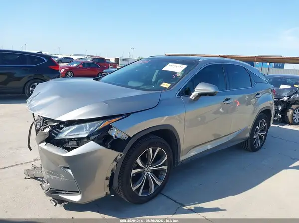 2T2ZZMCA2JC107885 2018 LEXUS RX - Image 2