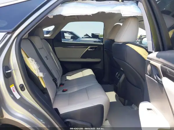 2T2ZZMCA2JC109183 2018 LEXUS RX - Image 8