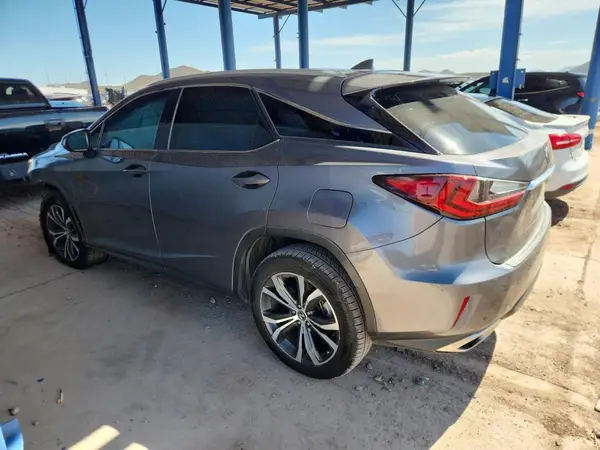2T2ZZMCA2JC109782 2018 LEXUS RX - Image 2