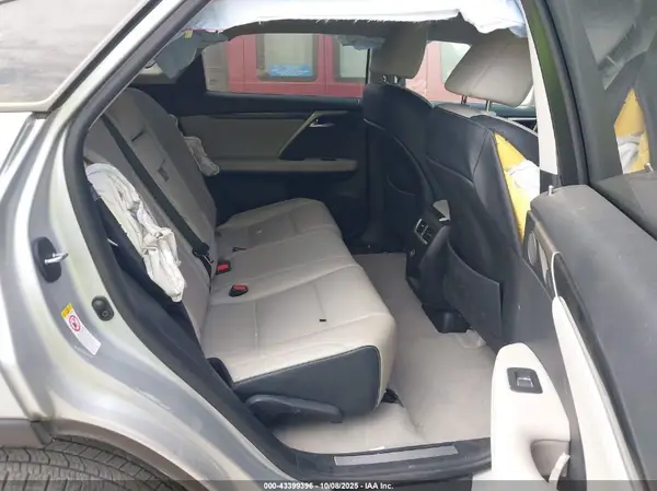 2T2ZZMCA2KC119679 2019 LEXUS RX - Image 8