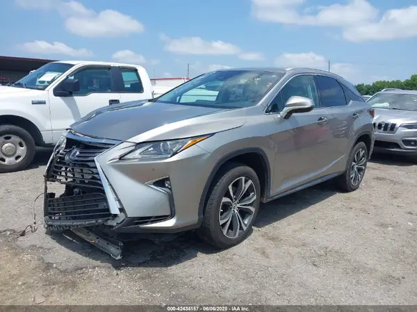 2T2ZZMCA2KC120640 2019 LEXUS RX - Image 2