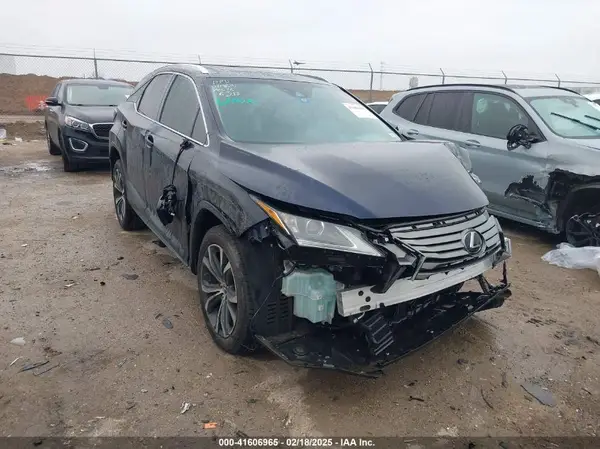 2T2ZZMCA2KC126213 2019 LEXUS RX - Image 1