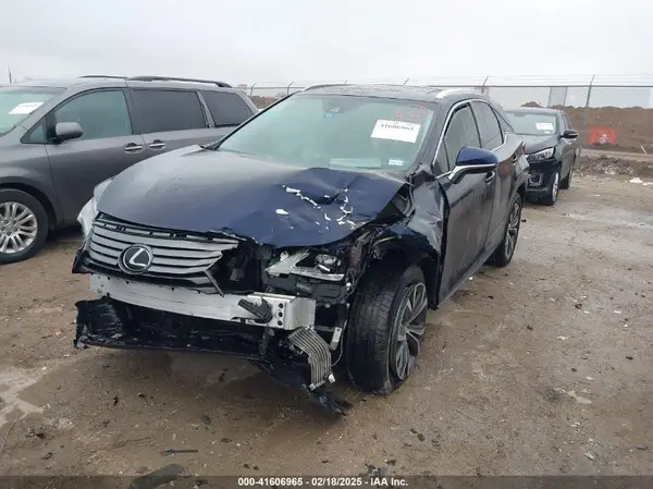 2T2ZZMCA2KC126213 2019 LEXUS RX - Image 2