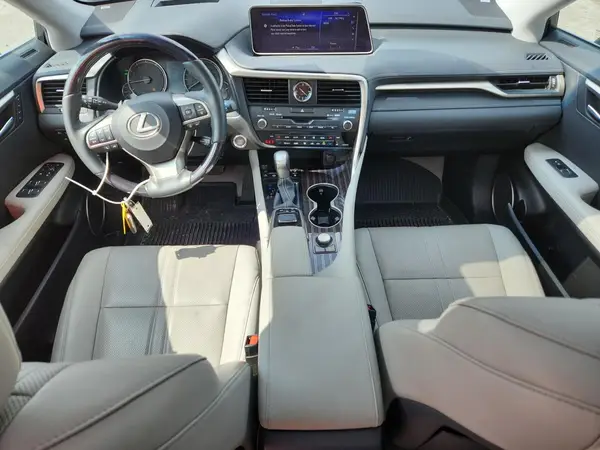 2T2ZZMCA2KC127443 2019 LEXUS RX - Image 8