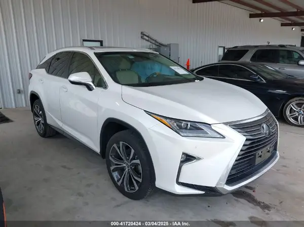 2T2ZZMCA2KC132853 2019 LEXUS RX - Image 1