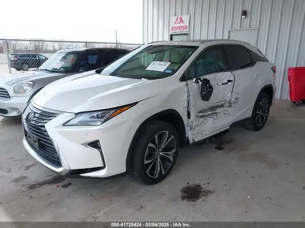 2T2ZZMCA2KC132853 2019 LEXUS RX - Image 2