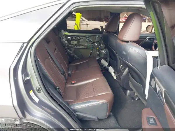 2T2ZZMCA2KC137521 2019 LEXUS RX - Image 8