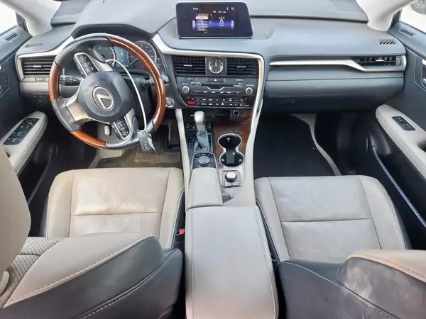 2T2ZZMCA2KC138569 2019 LEXUS RX - Image 8