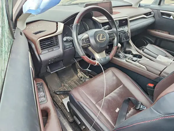 2T2ZZMCA2KC149975 2019 LEXUS RX - Image 8