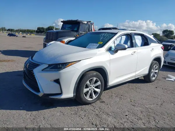 2T2ZZMCA3GC004998 2016 LEXUS RX - Image 2