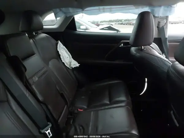 2T2ZZMCA3GC031635 2016 LEXUS RX - Image 8