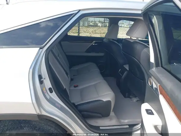 2T2ZZMCA3GC032350 2016 LEXUS RX - Image 8