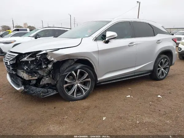 2T2ZZMCA3HC037923 2017 LEXUS RX - Image 2