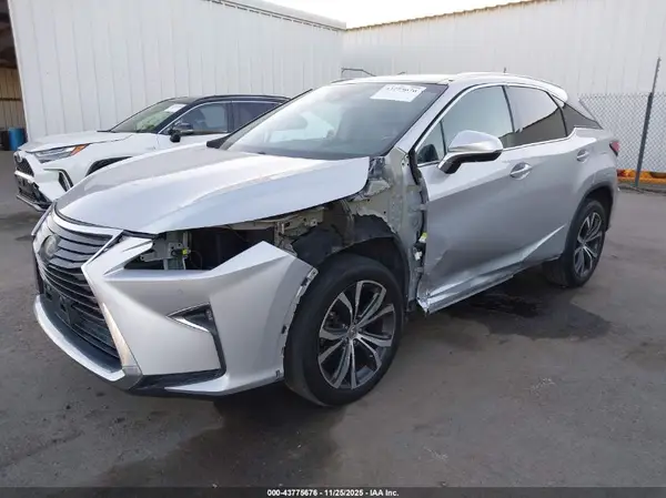 2T2ZZMCA3HC038845 2017 LEXUS RX - Image 2