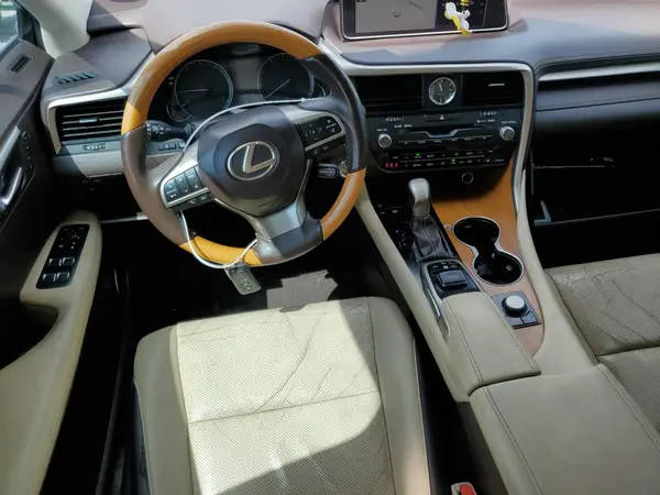 2T2ZZMCA3HC049618 2017 LEXUS RX - Image 8